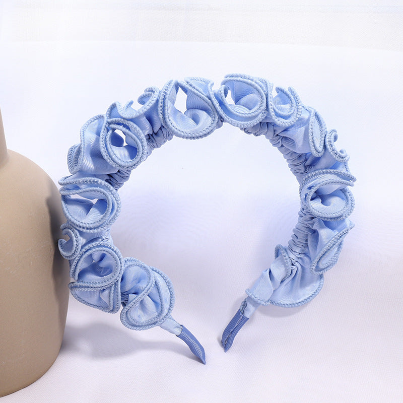 Collar and Women's Tire
