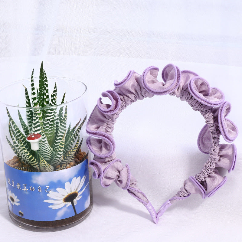 Collar and Women's Tire