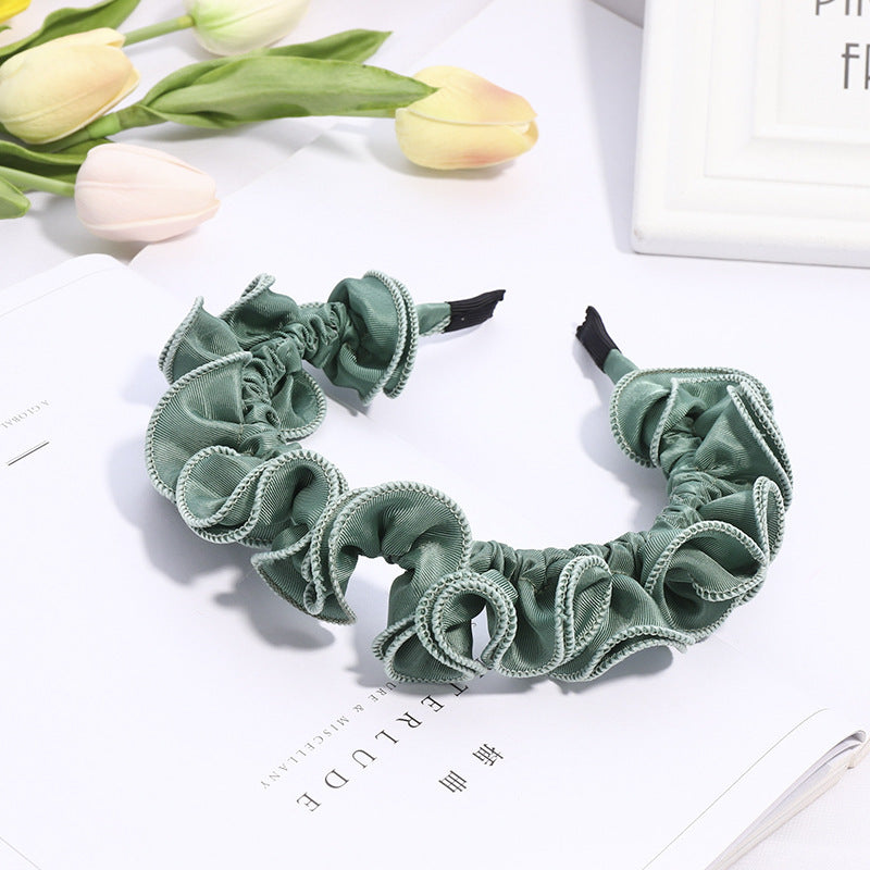 Collar and Women's Tire